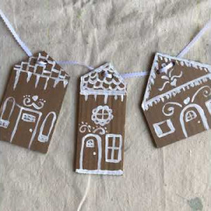 Gingerbread House Garland